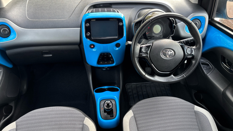 Toyota Aygo 1.0 VVT-i X-Trend 5dr x-shift Petrol Hatchback